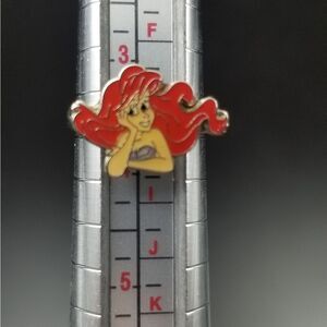 Disney the little mermaid ariel under the sea ring size 3 pinky ring. R150